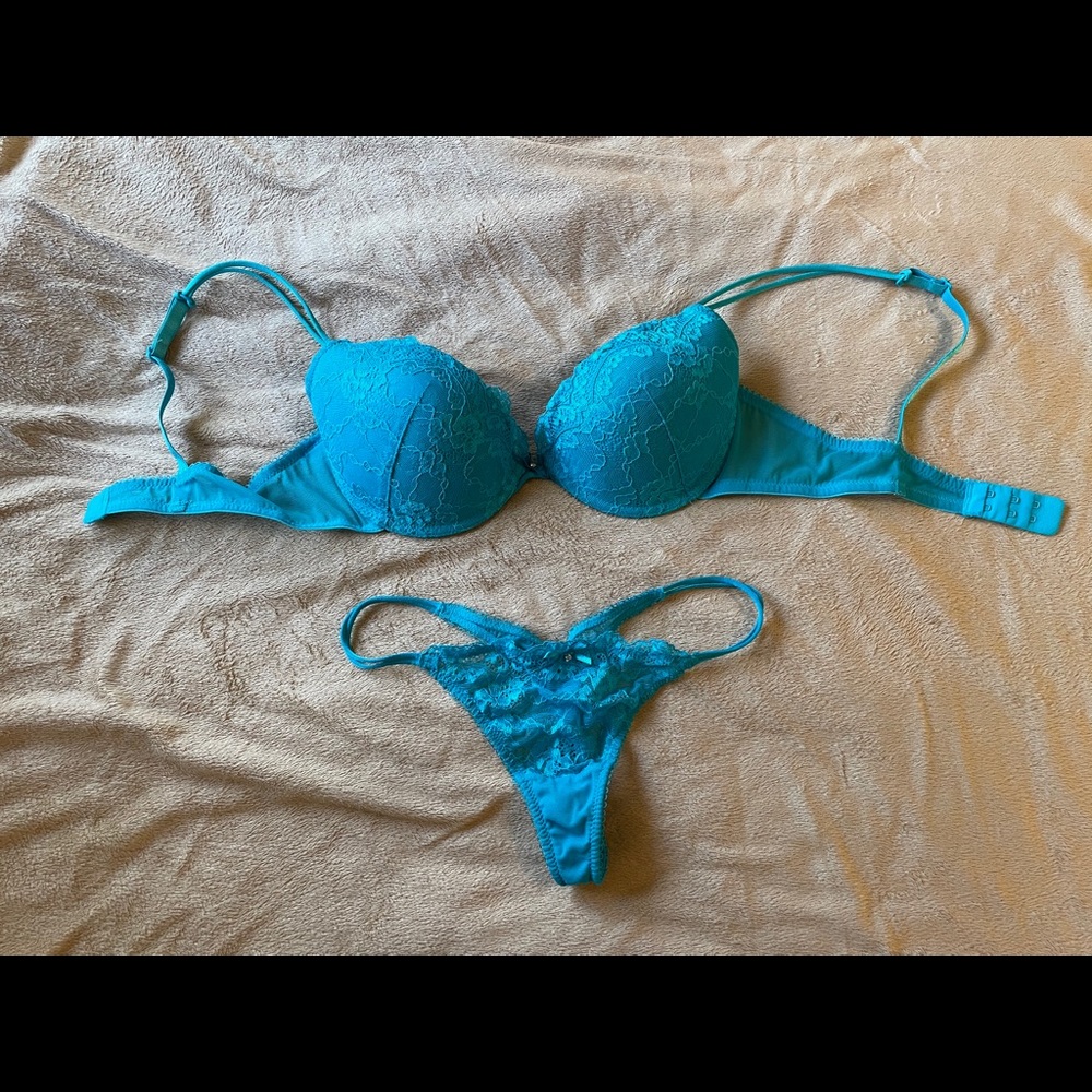Bra and thong set